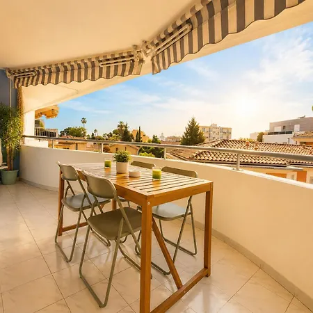 Apartment La Terrasse Bleue-parking Couvert-2 Min Plage-juan Les Pins